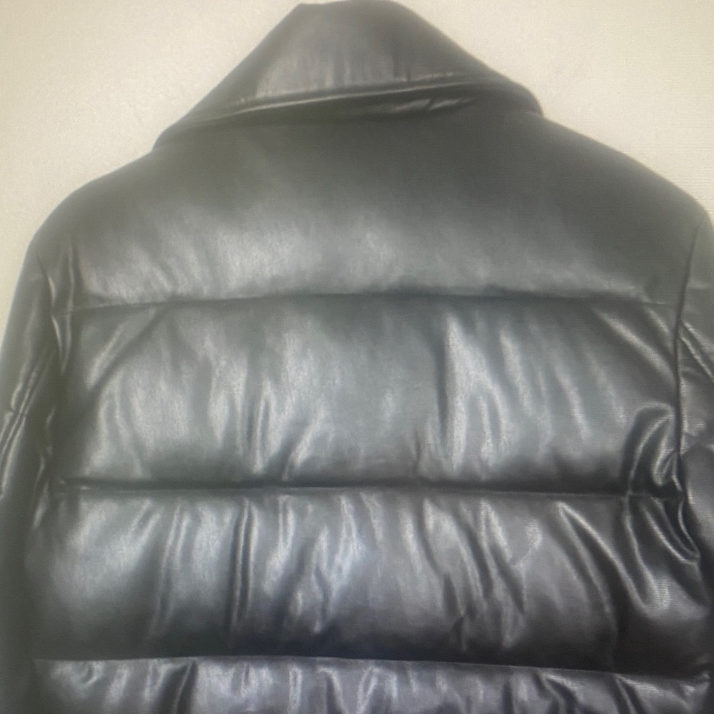 Levi’s Black Faux Leather Moto Puffer Jacket Women’s Sm Biker Streetwear Coat - Picture 2 of 12